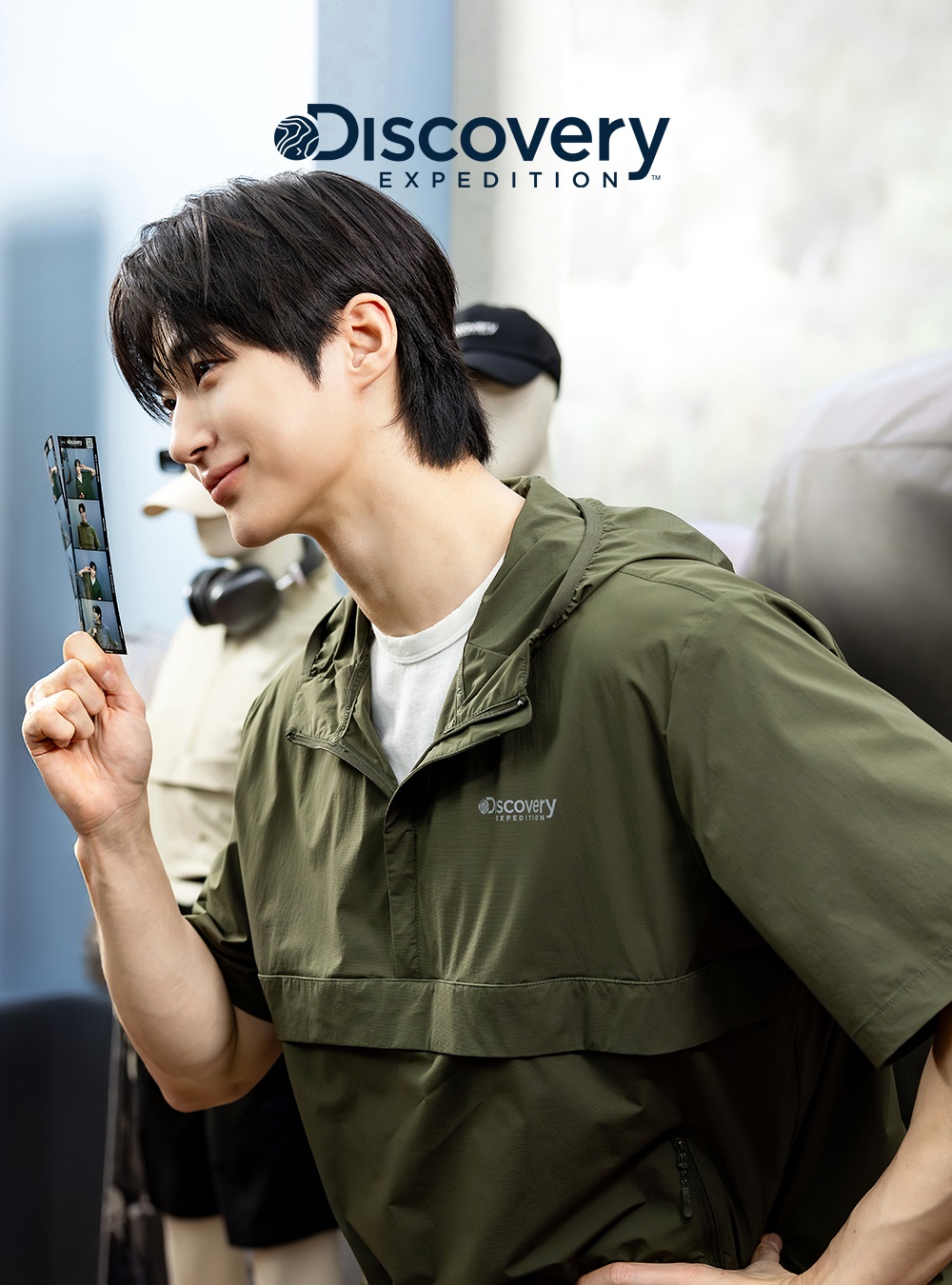 '변우석 떴다!' 디스커버리 명동점 오픈 기념식 화제 883-Image